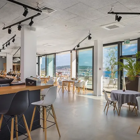 Ola - Adults Only דונג'י סגט