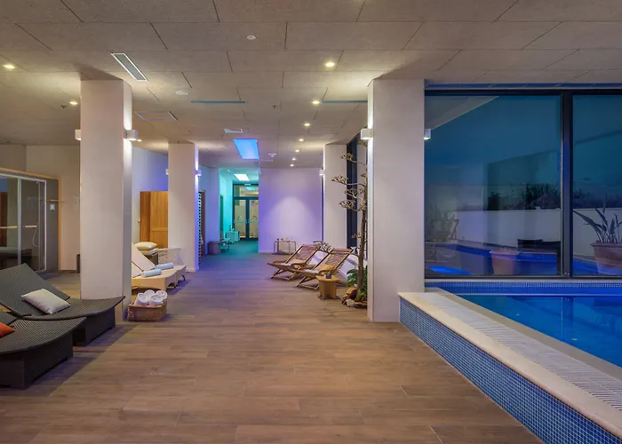Ola - Adults Only Hotel