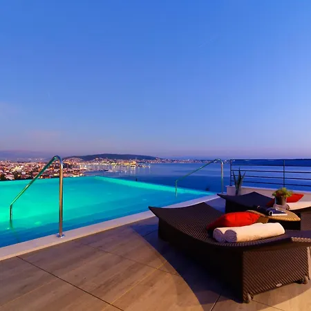 Ola - Adults Only Otel