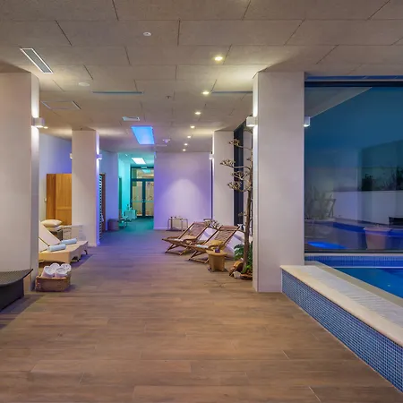Ola - Adults Only Hotel