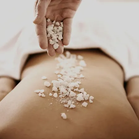 Ola - Adults Only 4*